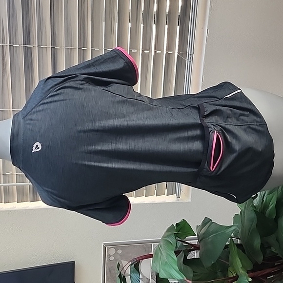 Baleaf cycling jacket top - Picture 5 of 8